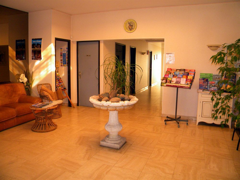 Hotel Restaurant Le Mas De L'Olivier Pont-Saint-Esprit Εξωτερικό φωτογραφία