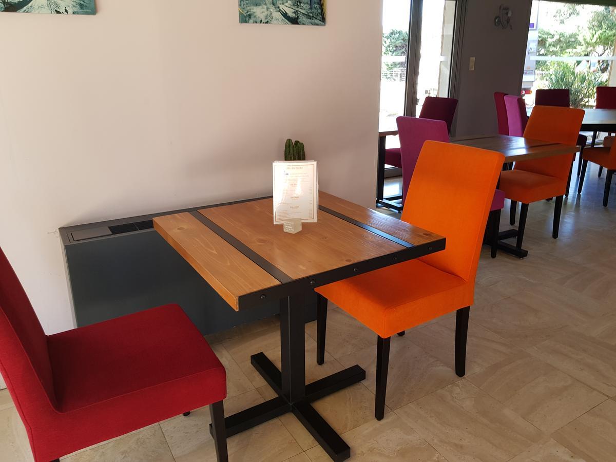 Hotel Restaurant Le Mas De L'Olivier Pont-Saint-Esprit Εξωτερικό φωτογραφία